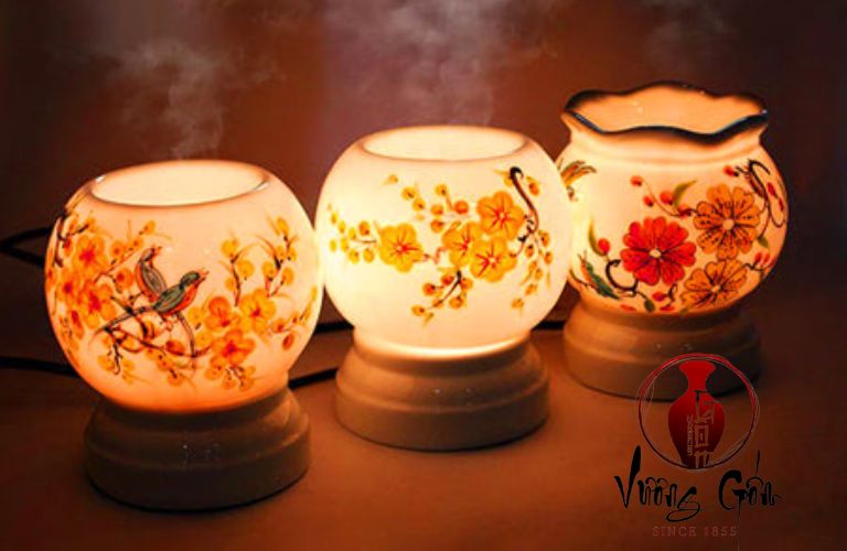 Ddèn xong tinh dầu gốm sứ